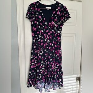 Floral V-Neck Dress - Pink and White on Navy